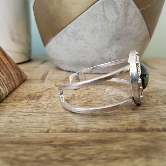 Lucky Brand Silver Cuff Bangle - Picture 3 of 6